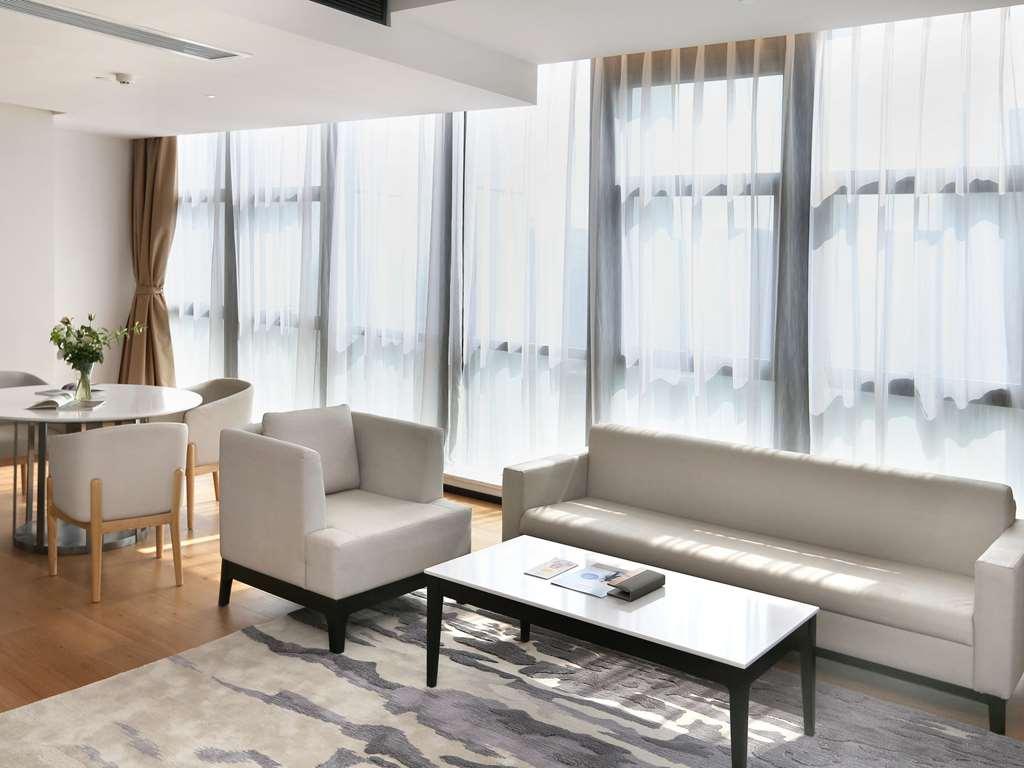 Novotel Deqing Rum bild