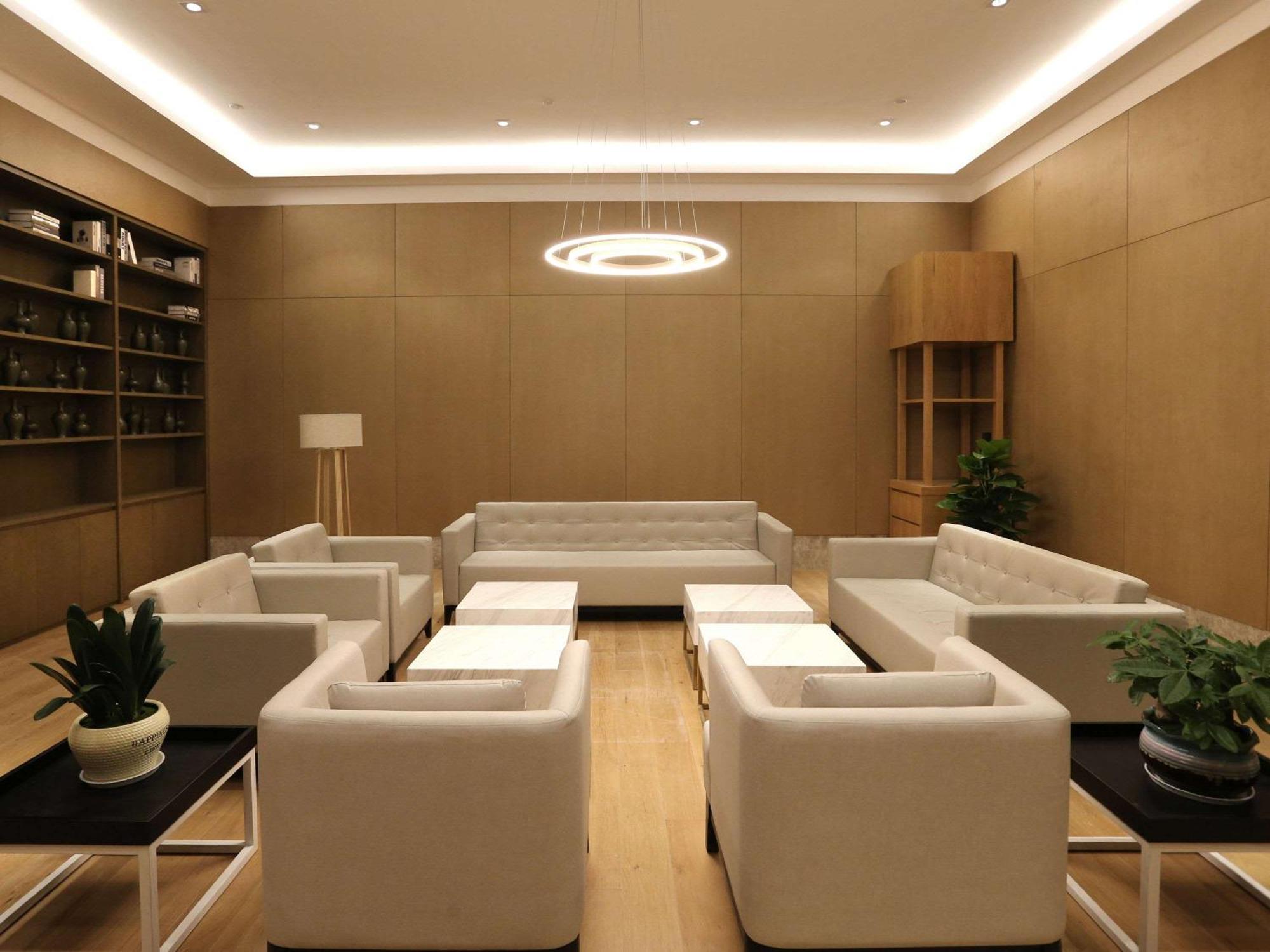 Novotel Deqing Exteriör bild