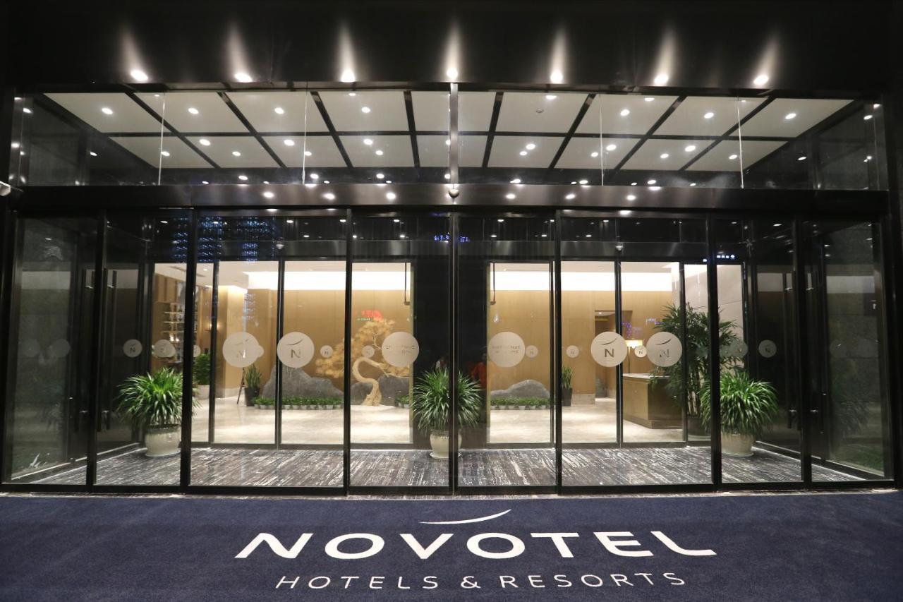 Novotel Deqing Exteriör bild